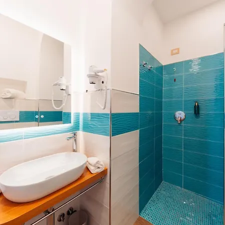 Domus Rubra Πανσιόν 3*