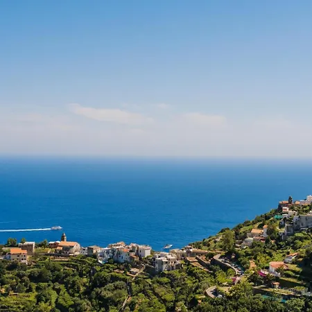 Domus Rubra Πανσιόν