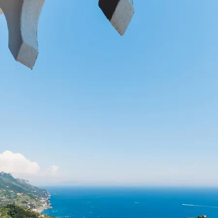 Πανσιόν Domus Rubra